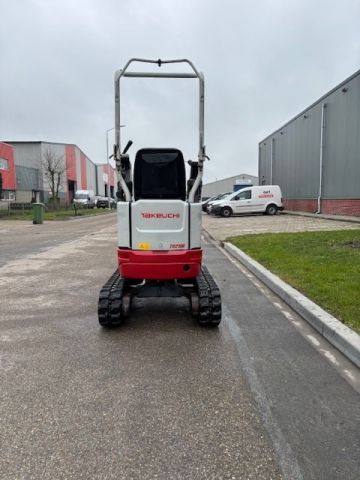 Takeuchi TB210 nr:2