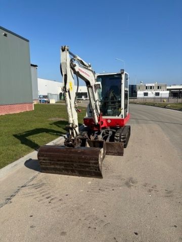 Takeuchi TB235 nr:9
