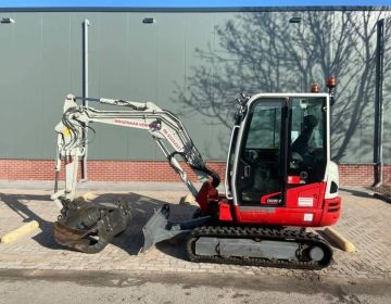 Takeuchi TB235-2 nr:10
